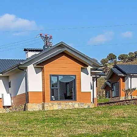 Tolstoy'un Bisikleti Gokceada Hotel Derekoy (Gokceada)
