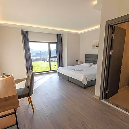 Tolstoy'un Bisikleti Gokceada Hotel